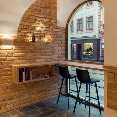 White Wolf Boutique Apartments Olomouc Dış mekan fotoğraf