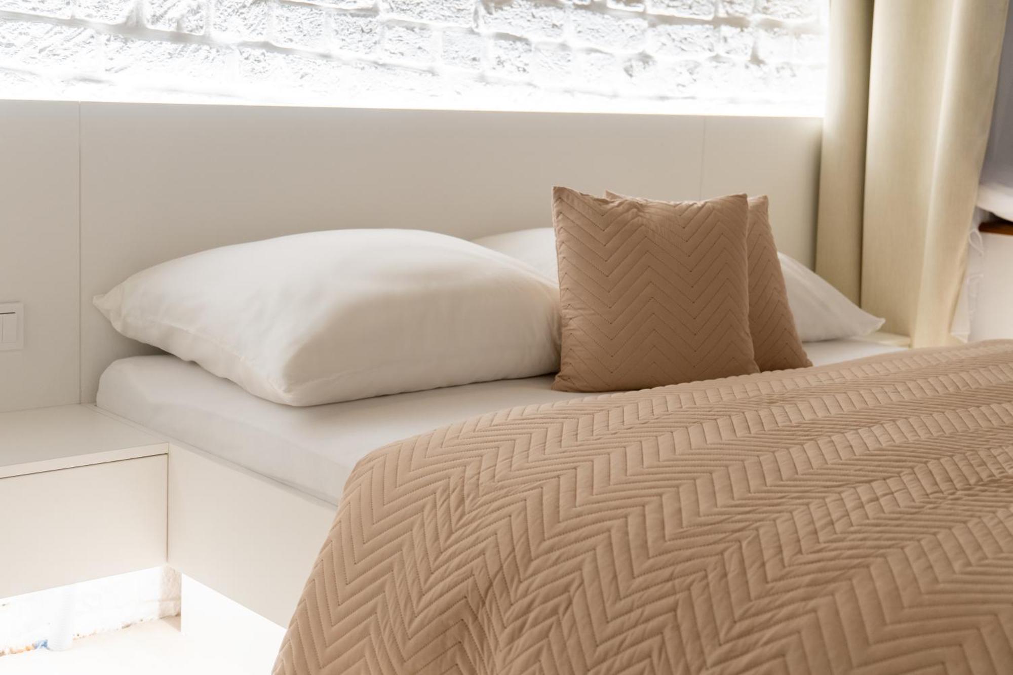 White Wolf Boutique Apartments Olomouc Dış mekan fotoğraf